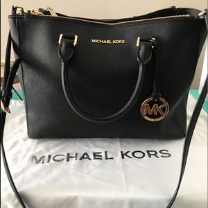 Michael Kors Large Sutton Bag